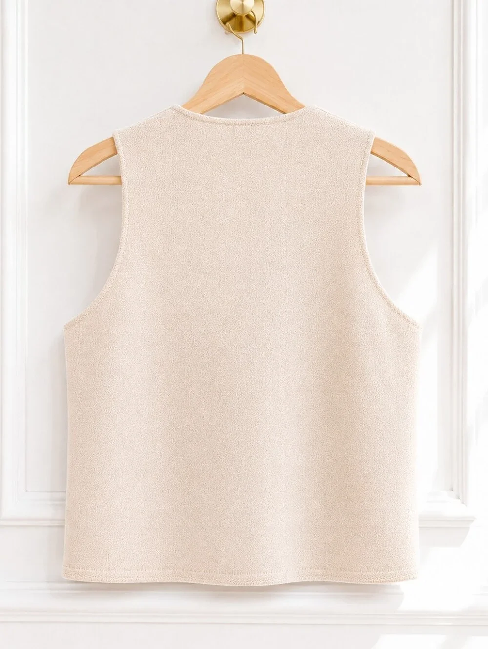 Rachel Zoe Cream Knit Sweater Vest Medium | Gold Button Sleeveless Quiet Luxury